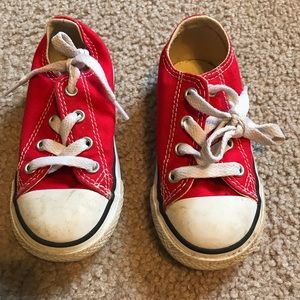 Red Converse Size 7